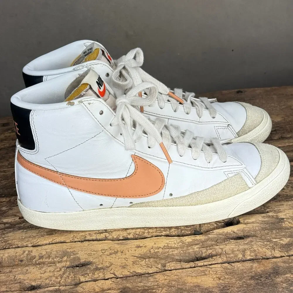 Nike Blazer Mid ’77 White Atomic Pink High Top Sneakers 7.5